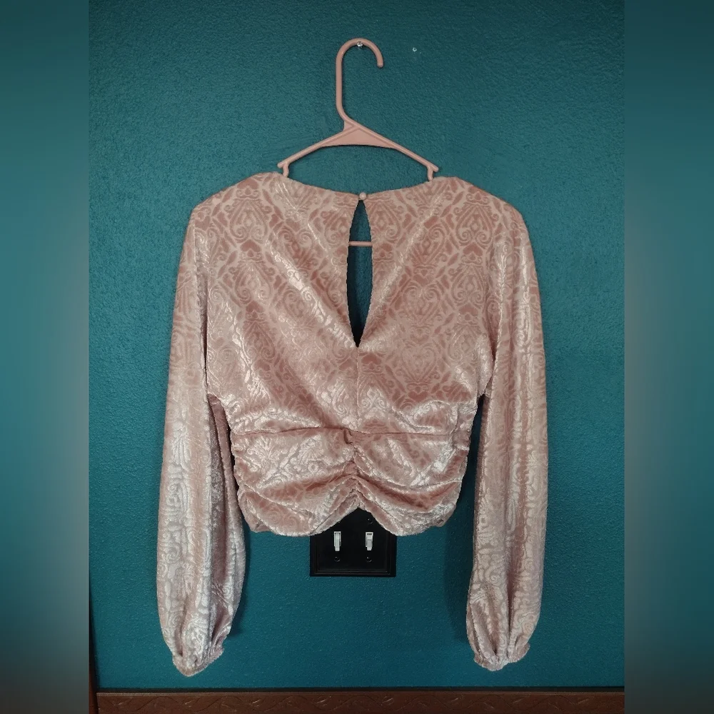 Y2K Self Esteem Fairy Barbie Dusty Baby Pink Velvet Open Back Scrunched Blouse - Picture 5 of 7